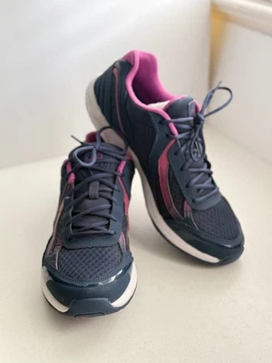 EUC Women's Rykä Dash 3 Walking Shoes in Size 10.5M, Anatomical Insole - Image 1 of 4