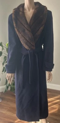 Casaco vintage Ralph Lauren estilo envoltório de lã de cordeiro com gola de pele sintética tamanho 4 - Imagem 1 de 4