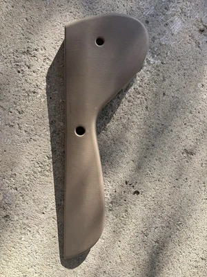 Toyota 4Runner Limited 1999 moldura de asiento Foto 1 de 4