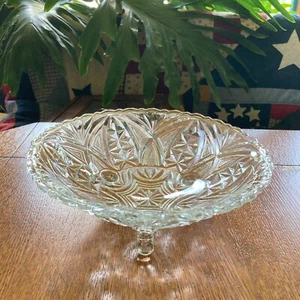 Anchor Hocking Bowl Pressed Clear Glass Footed EAPG Design Vintage Cottage Core - Picture 1 of 8