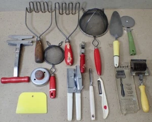 variety lot (14) pc vintage kitchen hand tools & gadgets - Picture 1 of 8