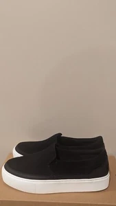 Ugg Australia Women's  Zilo Slip On Shoes Size 7.5 NEW NIB - Picture 1 of 6