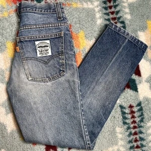 Levi’s Vintage 80s Orange Tab Cropped Jeans 24” Waist - Bild 1 von 13