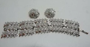 Silver Tone Chunky Bracelet matching Clip Earring jewelry set - Picture 1 of 2
