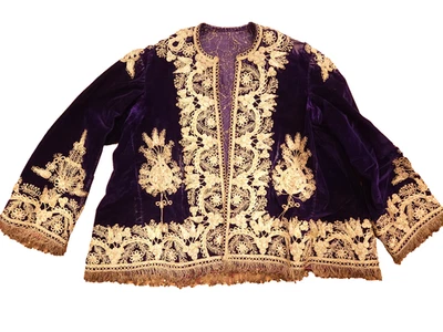 Antiguo Cepken de terciopelo púrpura del período otomano turco con bordado de metal Sarma Foto 1 de 4