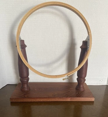 Vintage 9" embroidery cross stitch hoop on adjustable wood stand thumb screw - Image 1 of 4