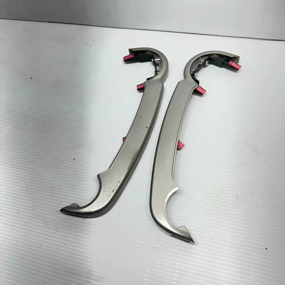 Toyota FJ Cruiser 2007-14 Radio Trim Right & Left Silver OEM 55011 55012-35010 Foto 1 de 4