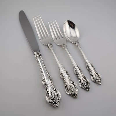 Toalla El Grandee Plata de Ley 4 Piezas Ajuste de Lugar - Tamaño Cena - Sin Mono Foto 1 de 3