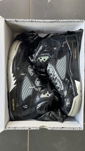 Tazza porta Uk 9 Air Jordan 5