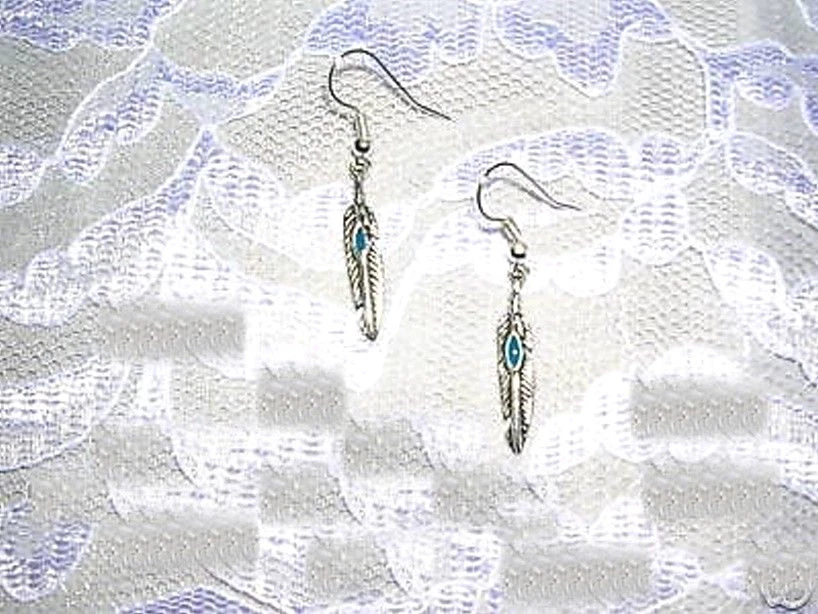 SOUTHWESTERN STYLE FEATHER w BLUE INLAY SILVER ALLOY FEATHERS DROP EARRINGS Foto 1 de 1