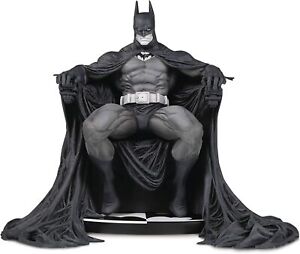 DC Collectibles Batman Black and White Statue by Marc Silvestri  Factory sealed