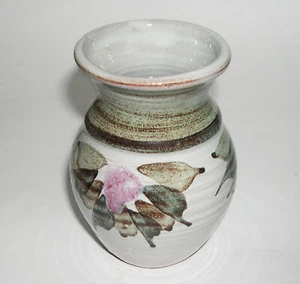 Windmill Studio Pottery Tralee Ireland - Very Pretty Floral Inspired Vase (M.M). - Picture 1 of 5