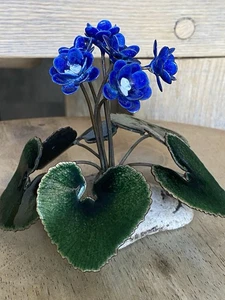 Vintage Bovano Of Cheshire African Violet Sculpture 4x4 Blue enamel on copper - Foto 1 di 13