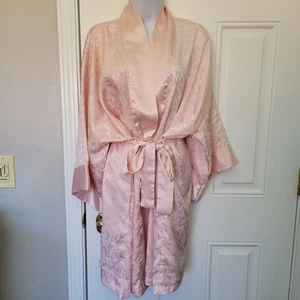 Victoria's Secret Gold Label Vintage rosa Satin Jacquard Gürtel Morgenmantel Einheitsgröße - Bild 1 von 9