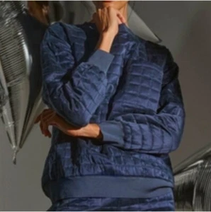 LUNYA $298 BNWT Quilted Silk Sweatshirt in Deep Blue Size L - Picture 1 of 9