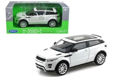 Range Rover Evoque White Welly Detailed Engine Interior Diecast 1:24 Scale Model - Image 1 of 3