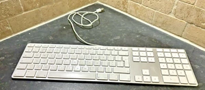 Genuine Apple Extended Keyboard USB Wired A1243 White - Afbeelding 1 van 7