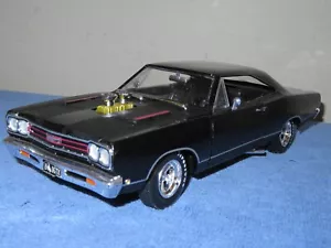 1969 PLYMOUTH GTX BELVEDERE HEMI BLACK 1:18 ERTL OPENING HOOD & DOORS, RARE! - Picture 1 of 10