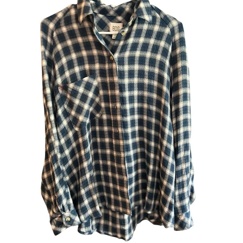 BDG Urban Outfitters unisex Blue Plaid Flannel Button-Up Shirt Size S - Image 1 of 4