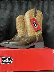 Justin Boots Women's Size 6.5 B GY9530 Starlina 11" Tan Frenzy Perfed Saddle NEW - Picture 1 of 7