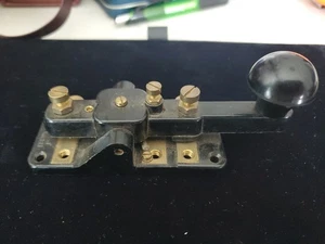 British WWII Era Key WT 8 Amp No. 2 Mk III - Picture 1 of 4