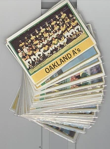 1976 TOPPS A's 19 Card Lot G/EX - Picture 1 of 2