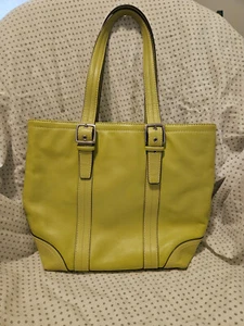 Coach Hampton Lime Green Smooth Leather Tote F11201 - Picture 1 of 11