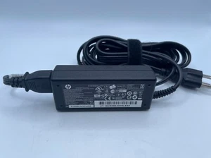 HP Laptop Ladegerät Netzteil 677774-002 65W 600/800 G1 G2 G3 G4 G5 - Bild 1 von 2