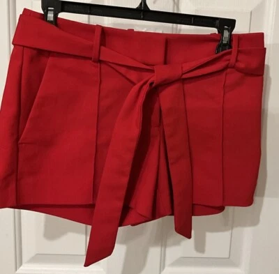 LOFT Women’s Patriotic  Red Trousers Shorts Slant Pockets With Tie Belt Sz 2 P - Image 1 of 4