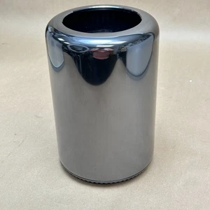 Apple Mac Pro A1481 Late 2013 Xeon E5-1680v2 3.0GHz, 32GB RAM,  500GB SSD - Picture 1 of 6