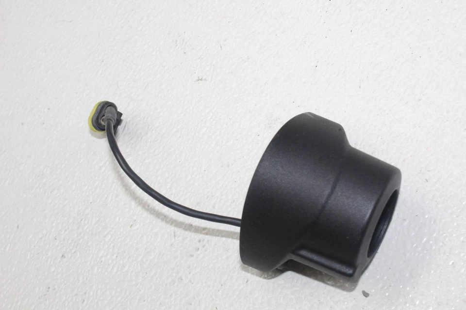 03-06 DUCATI 999 ECU ANTENNA - Image 1 of 4