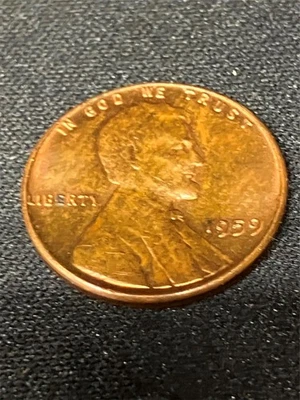1959 Lincoln Penny No Mint Marking with Lincoln memorial on back side - Image 1 of 4