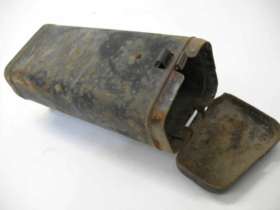 Honda CB360 CB 360 1975 caja de herramientas almacenamiento 83500-387-000ZA Foto 1 de 4