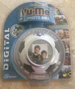 Digital Vu-Me Photo Frame Soccer Ball Theme - 1.5" LCD Screen - Up To 70 Photos - Picture 1 of 5