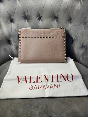 Muñequera Rockstud Valentino Garavani Foto 1 de 4