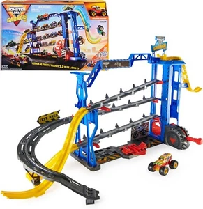 MONSTER JAM GARAGE PLAYSET & STORAGE + EXCLUSIVE GRAVE DIGGER MONSTER TRUCK - Picture 1 of 7