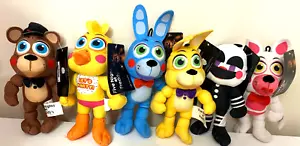 Juego de 6 juguetes de peluche Five Nights At Freddy’s Animatronics 8 pulgadas nuevos con etiqueta RARO - Imagen 1 de 5