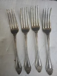 Lot Of 4 Vintage 7.5" Silver Plated Salad Forks United Silver Co AAA. - Picture 1 of 4