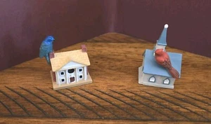Lote de 2 Casas de Pájaros Miniatura Lenox Vintage Retiradas Coleccionables Pájaro Rojo y Azul - Imagen 1 de 14