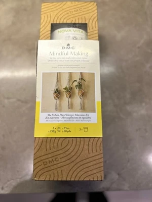 DMC The Exhale Plant Hanger Macramè Kit Set - Mindfull Making - Regalo di Natale - Immagine 1 di 2