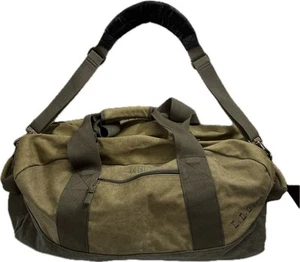 L.L. Bean Weekend Duffle Canvas Bag Detachable Strap Green Brown Travel Gym RBC - Picture 1 of 19