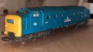 Old gen British OO/HO scale analog diesel locomotive Class 55  9006 IG09 Lima - Picture 1 of 10