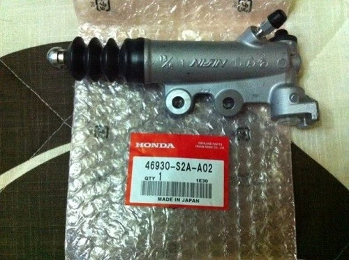 46930-S2A-A02 Genuine Honda S2000 Clutch Slave Cylinder AP2 2004-2009 F20C2 F22 - Image 1 of 1