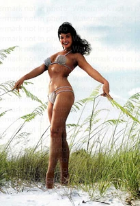 Bettie Page 13X19 RARE COLOR POSTER Photo 1954 - Picture 1 of 1