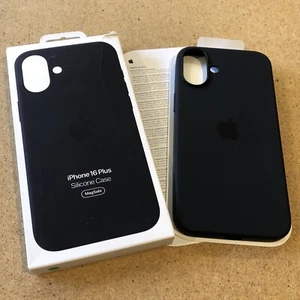 Genuine Apple iPhone 16 Plus Silicone Case MagSafe Cover Black A3314 MYY93ZM/A - Photo 1 sur 11