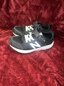 New Balance Shoes Kids Sz 3 519 Black Sneakers - Picture 1 of 7