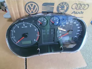 NEW GENUINE SEAT LEON TOLEDO DASH INSTRUMENTS CLOCKS KPH 1M0919860SX NEW GENUINE - Picture 1 of 3