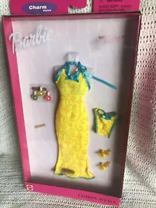 Mattel Barbie Moda Avenida Ascenso y Brillo Estilos Moda #25702 Nuevo - Imagen 1 de 3