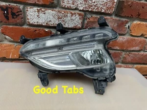 Luz antiniebla izquierda Hyundai Santa Fe 2017-2018 OEM - Imagen 1 de 6