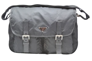 Borsa a tracolla PRADA Tessuto Nylon e Pelle Messenger, Tracolla, Nero, Unisex - Foto 1 di 12